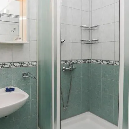 Posta - One-bedroom With Terrace And Sea View 4 Adults - 4 Apartmán